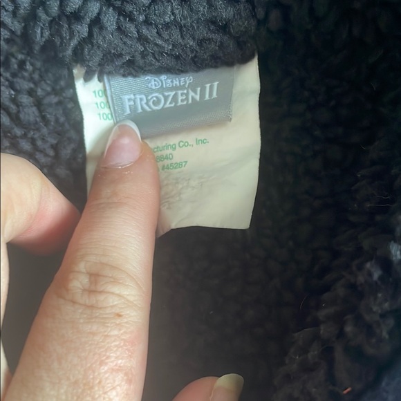 Frozen II Olaf Kids Blanket Hooded Cape - Picture 4 of 5